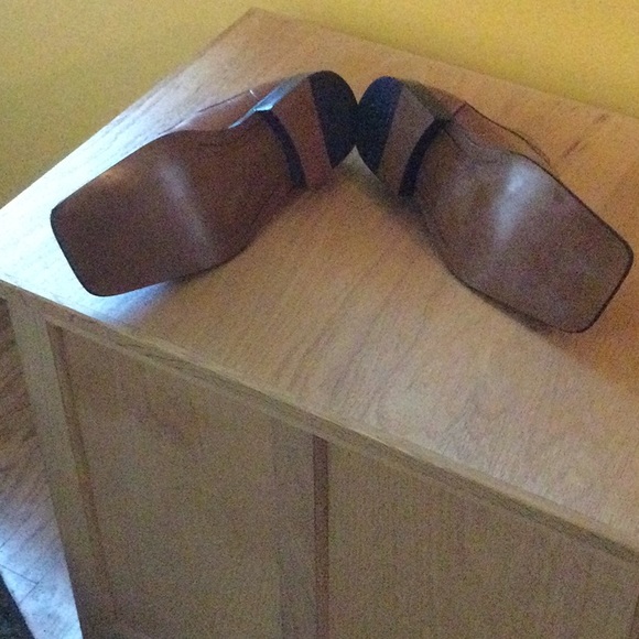 Men’s Dress Shoes - Picture 2 of 4